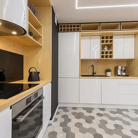 P&o Serviced Mordor *